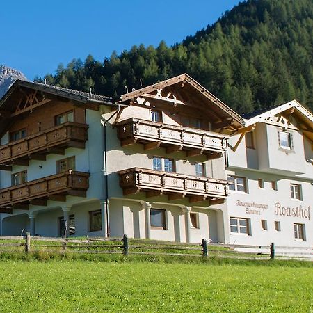 Pension Roasthof Neustift im Stubaital Luaran gambar
