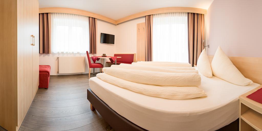 Pension Roasthof Neustift im Stubaital Bilik gambar