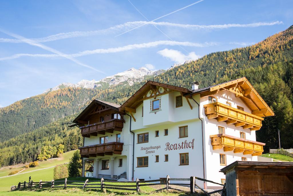 Pension Roasthof Neustift im Stubaital Luaran gambar
