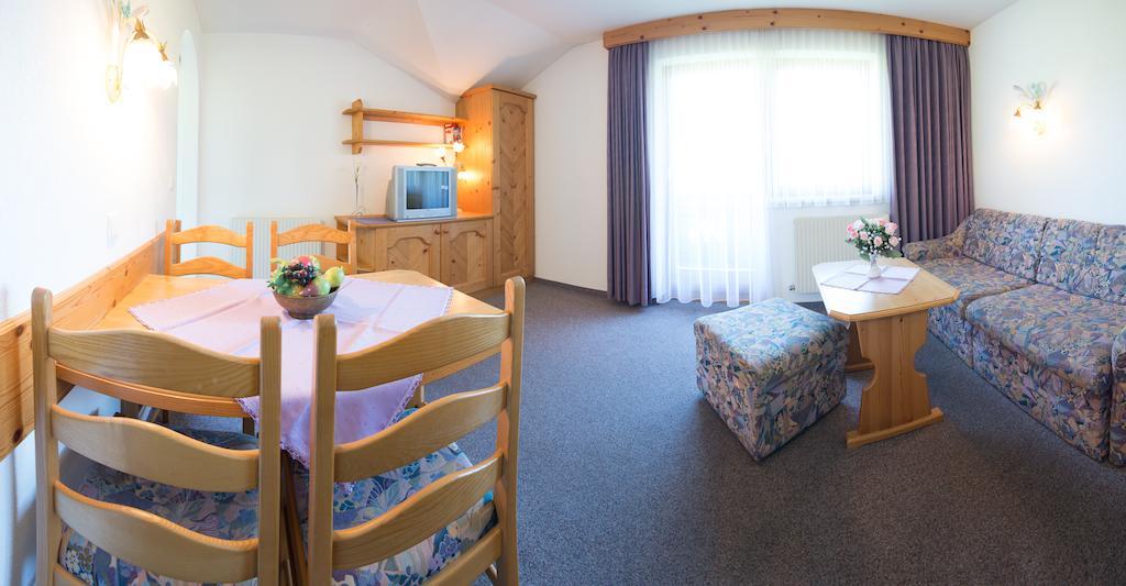 Pension Roasthof Neustift im Stubaital Bilik gambar