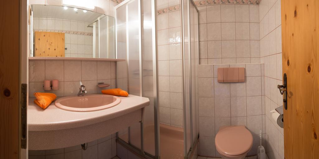 Pension Roasthof Neustift im Stubaital Luaran gambar