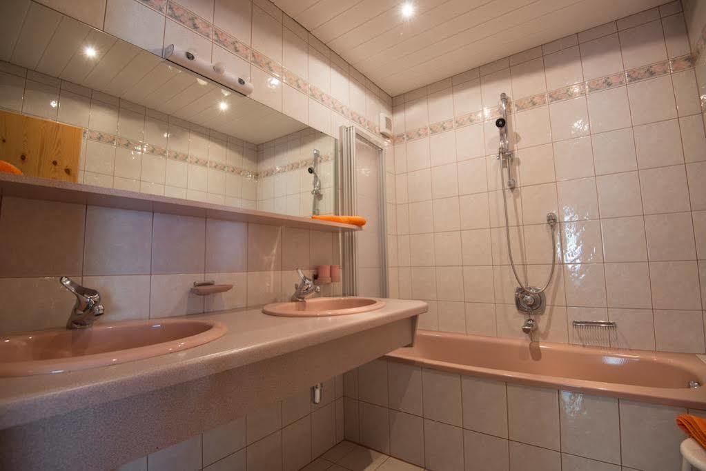 Pension Roasthof Neustift im Stubaital Luaran gambar